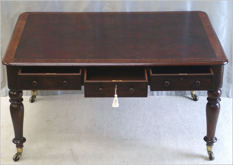 3040 Antique William IV Mahogany Library Table (3)